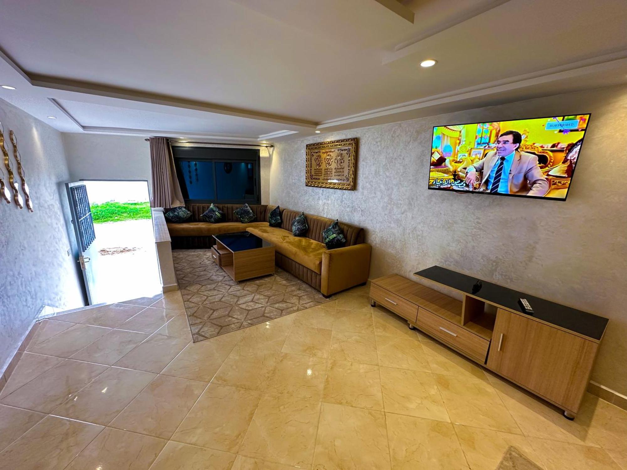 Luxury Of Mesnana - Stay With Low Budget Tanger Exteriör bild